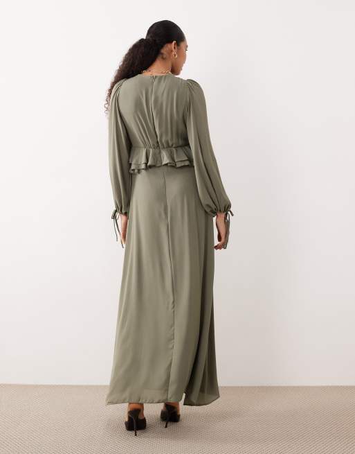 ASOS DESIGN – Sukienka maxi w kolorze khaki z falbanką w talii, 3 z 4