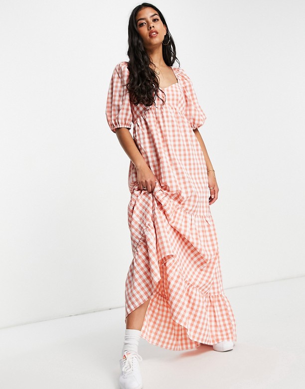  Style ASOS DESIGN – Sukienka maxi z dekoltem w kształcie serca i baskinką w kratkę vichy Czerwono-biała kratka vichy