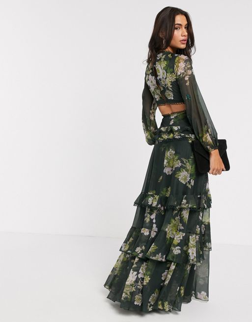 ASOS DESIGN – Sukienka maxi z długim rękawem, ozodbnymi falbankami,  kwiatowym wzorem i wykończeniami z koronki | ASOS