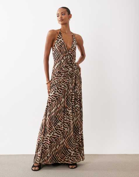 ASOS DESIGN – Sukienka maxi z głębokim dekoltem i szalem w zwierzęcy wzór - view 1