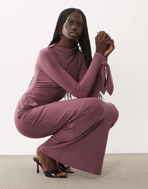 ASOS DESIGN sukienka maxi z golfem i rękawami z wiązanymi mankietami w kolorze berry - view 1