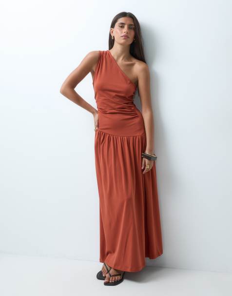ASOS DESIGN sukienka maxi z marszczeniem, na jedno ramię, z obniżoną talią w kolorze burnt red - view 1