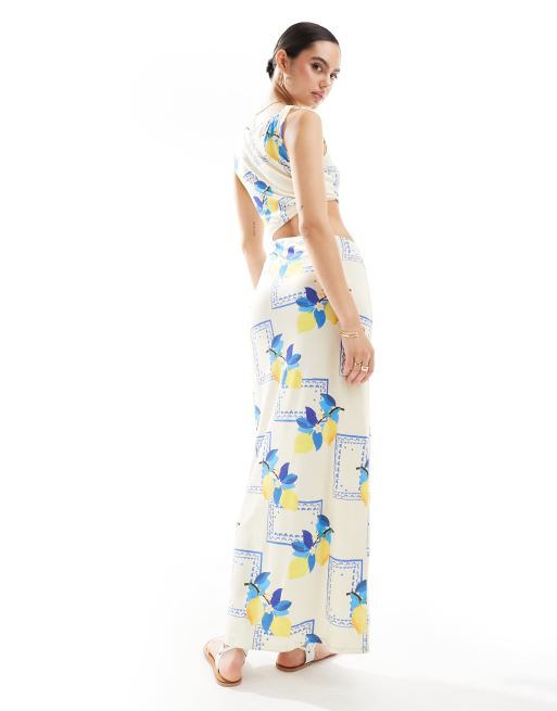 ASOS DESIGN – Sukienka maxi z wycięciem i wzorem w cytryny, 4 z 4