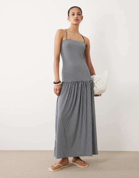ASOS DESIGN – Sukienka midaxi z obniżoną talią w granatowo-białe paski - view 1