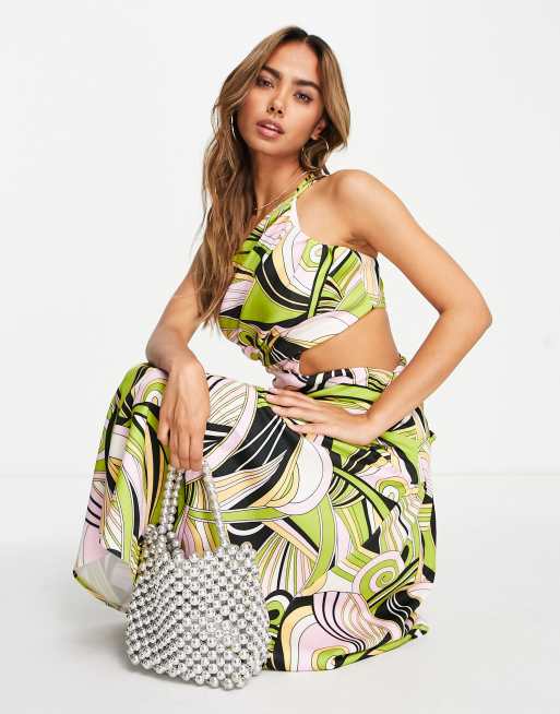 ASOS DESIGN – Sukienka midi na bal maturalny z asymetrycznym wycięciem i wzorem retro