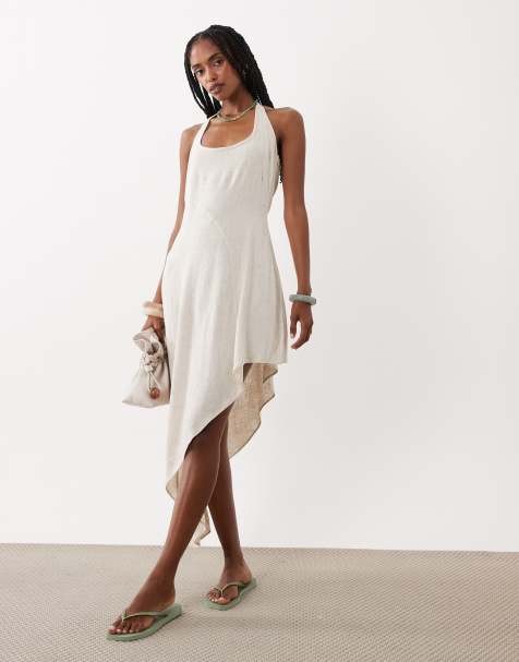 ASOS DESIGN – Sukienka midi z dekoltem halter i ozdobnymi szwami z domieszką lnu w neutralnym kolorze - view 1