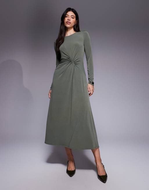 ASOS DESIGN – Sukienka midi z długimi rękawami i marszczeniem w kolorze khaki