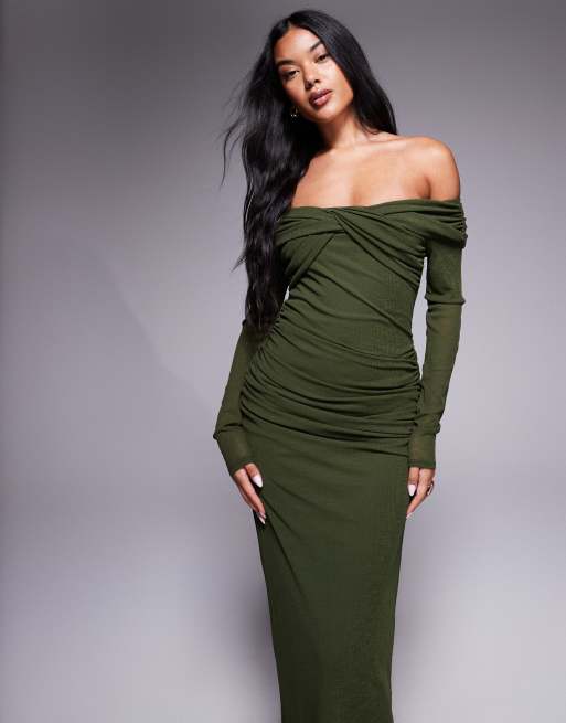 ASOS DESIGN – Sukienka midi z fakturowanej siateczki w kolorze khaki ze skręconym dekoltem bardot