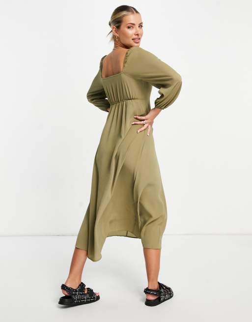 ASOS DESIGN – Sukienka midi z marszczonym dekoltem karo w kolorze khaki, 2 z 4