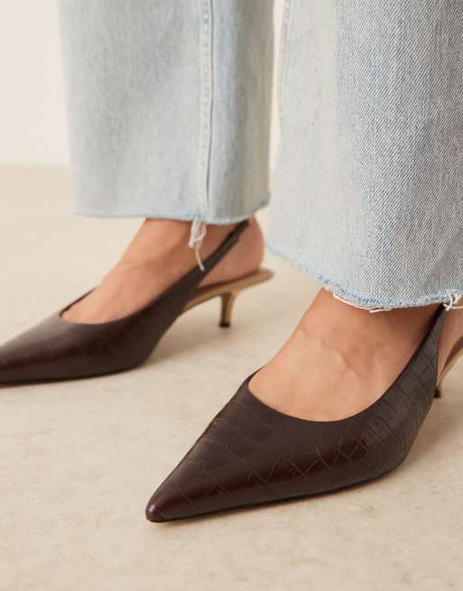ASOS DESIGN – Sunday – Slingback-Schuhe in Kroko-Braun mit Kitten-Absatz, 3 von 4