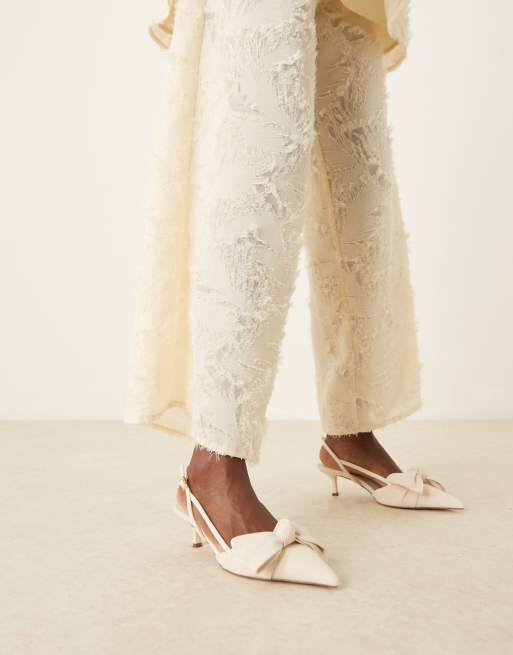 ASOS DESIGN Sunshine kitten heel slingback shoes in natural, 4 of 4