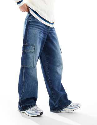 super baggy cargo jeans in dark wash blue