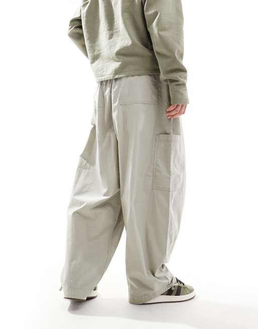 ASOS DESIGN - Super baggy cargobroek met inzetstukken in grijs, 4 van 5