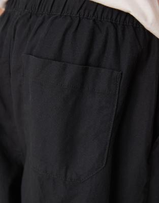 ASOS DESIGN – Superweite Hose aus Leinen-Mix in Schwarz