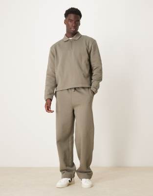 Asos Design Super Baggy Sweatpants In Khaki - Part Of A Set-green