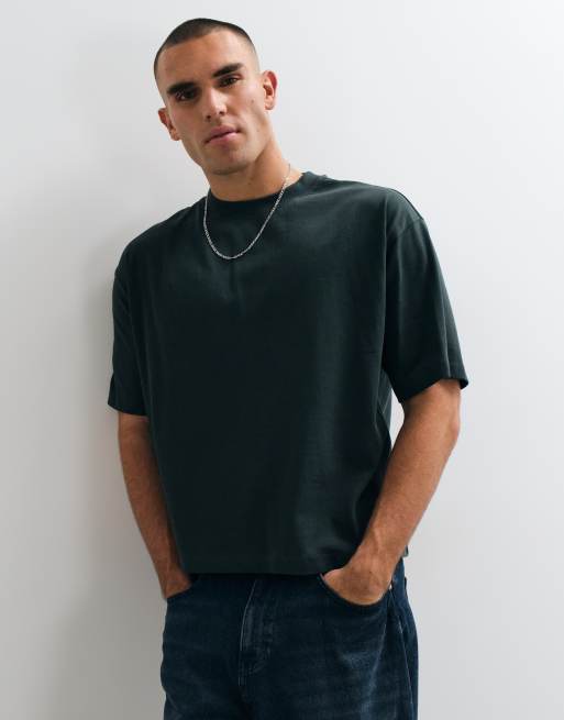 ASOS DESIGN super heavyweight boxy oversized t-shirt in dark green, 2 of 5