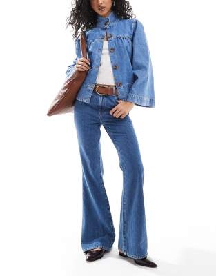 ASOS DESIGN ASOS DESIGN super high waist flared jean in mid blue