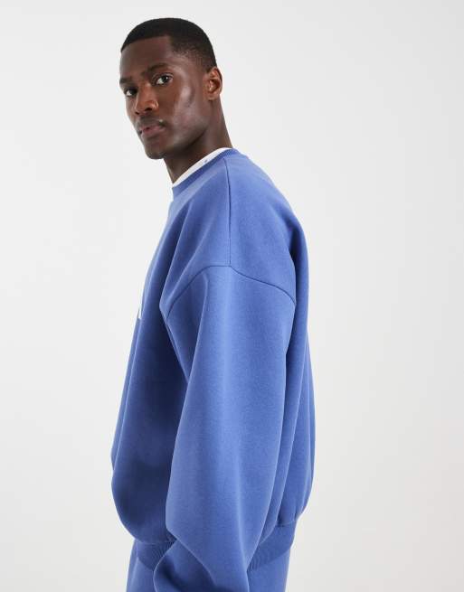 ASOS DESIGN – Super-Oversize-Sweatshirt in Blau mit „Italia“-Print und Rundhalsausschnitt, Kombiteil, 3 von 5