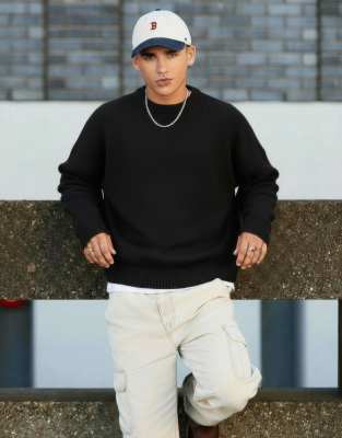 ASOS DESIGN ASOS DESIGN super oversized boxy fit knitted crew neck jumper in black
