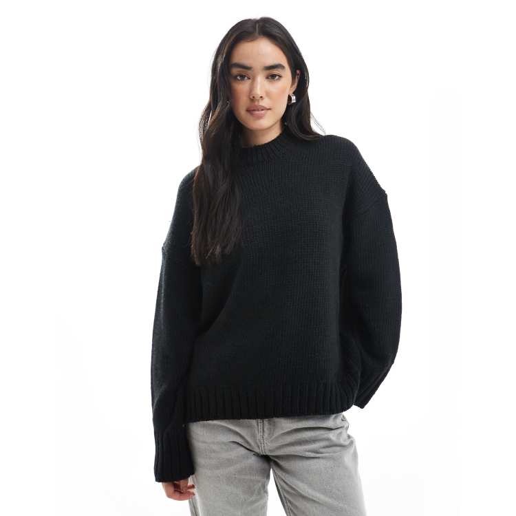 208066903-1-black?$n_750w$&wid