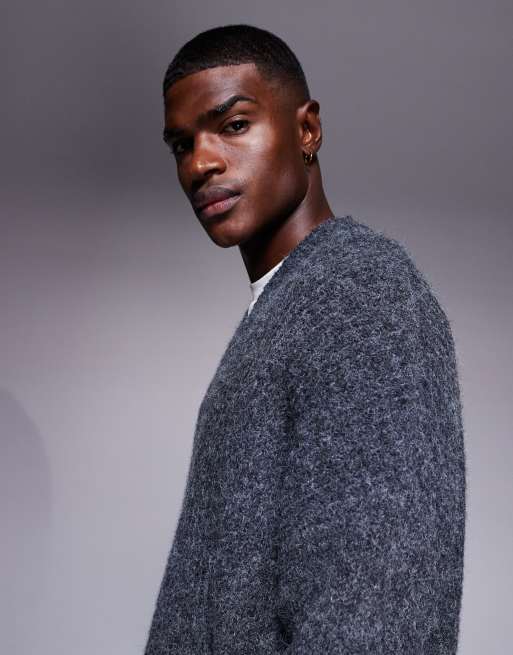 ASOS DESIGN super oversized knitted v-neck jumper in charcoal, 4 of 5