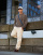Thumbnail 1 van 4
