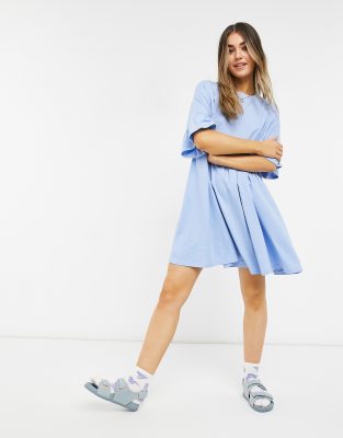 ruffle sleeve smock dress