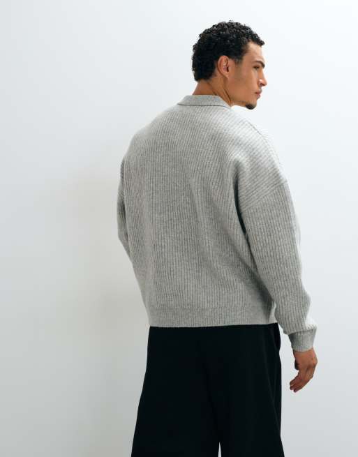 ASOS DESIGN super oversized stickad tröja i ullmix med ribbad notch-ringning i gråmelerad, 4 av 5