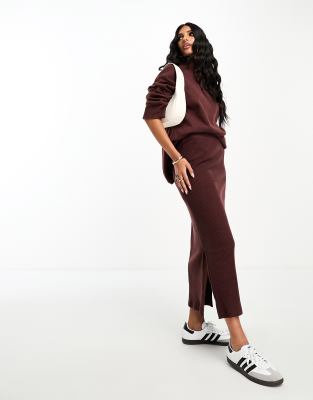 Asos Design Super Soft Brushed Rib Side Split Midi Skirt In Chocolate-Brown