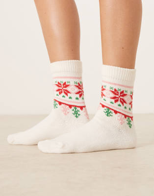 Asos Design Super Soft Fairisle Pattern Socks In White