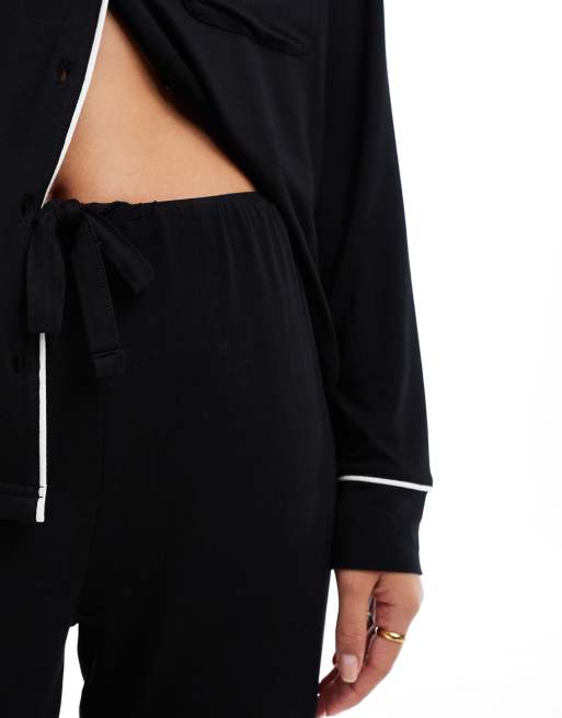 ASOS DESIGN super soft long sleeve shirt & pants pajama set with contrast piping in black, 4 of 4