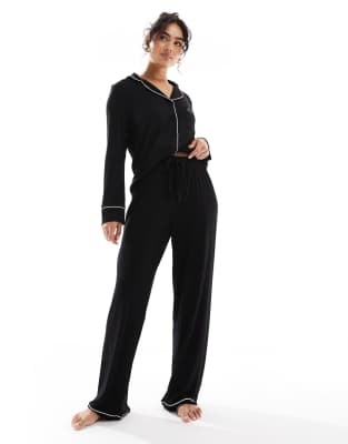 super soft long sleeve shirt & pants pajama set with contrast piping in black-Gray