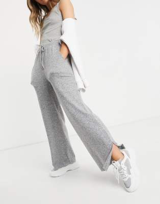 jogging bottoms straight leg