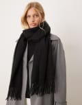[ASOS DESIGN] ASOS DESIGN super soft woven tassel scarf in black No Size black