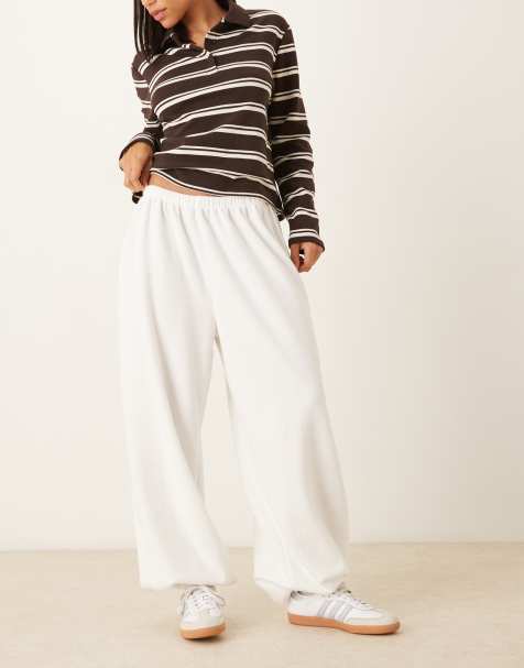 ASOS DESIGN Supersoft balloon leg pants in winter white - view 1