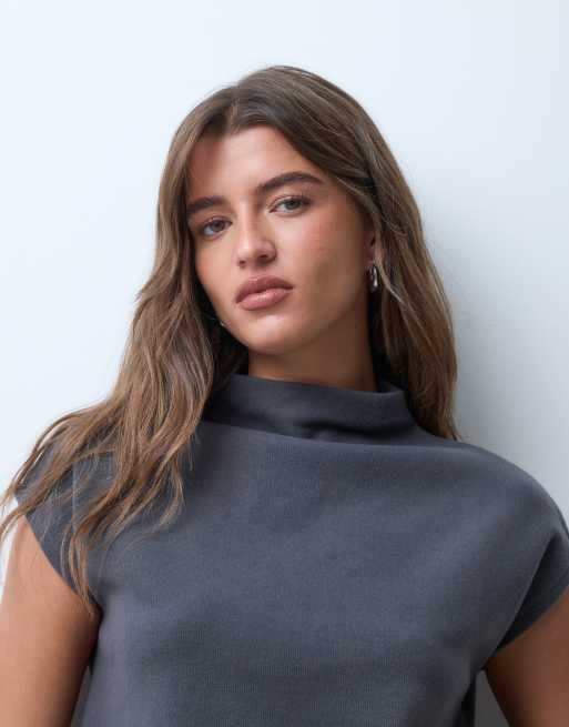 ASOS DESIGN supersoft boxy crop top in charcoal, 2 of 4