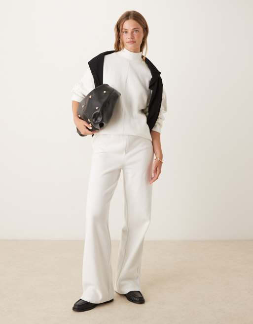 ASOS DESIGN Supersoft co-ord wide leg jogger in - WINTER WHITE - IVORY