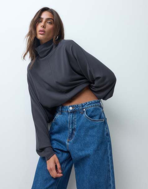 ASOS DESIGN supersoft draperad topp med ståkrage och pingvinärm i charcoal - view 1