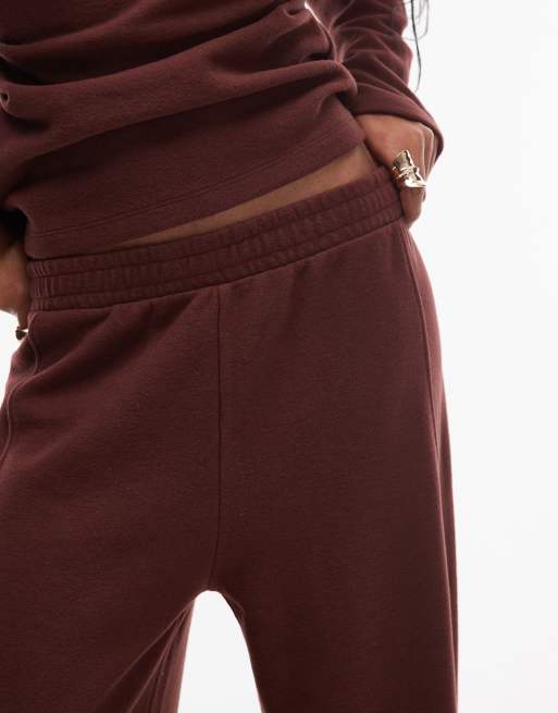ASOS DESIGN supersoft extreme barrel leg jogger in chocolate, 3 of 5