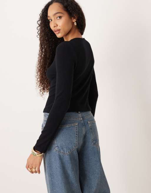 ASOS DESIGN supersoft neat fit cardigan with gold button detail in black, 2 of 4