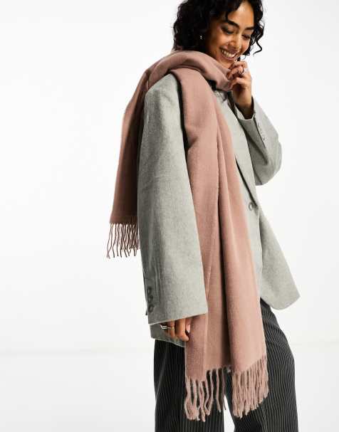 Designer Dreams Grey Scarf