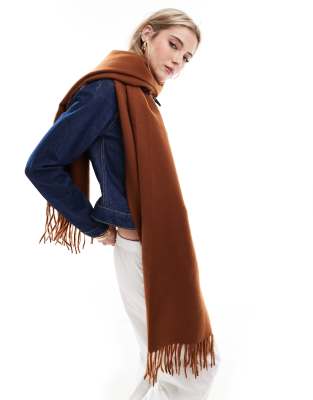 supersoft scarf with tassels in tobacco-Brown