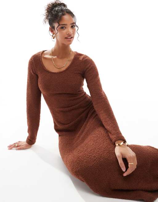 green emerald velvet dress Rent Asos Design Flutter Sleeve Midi Dress In Corded Lace main image 1