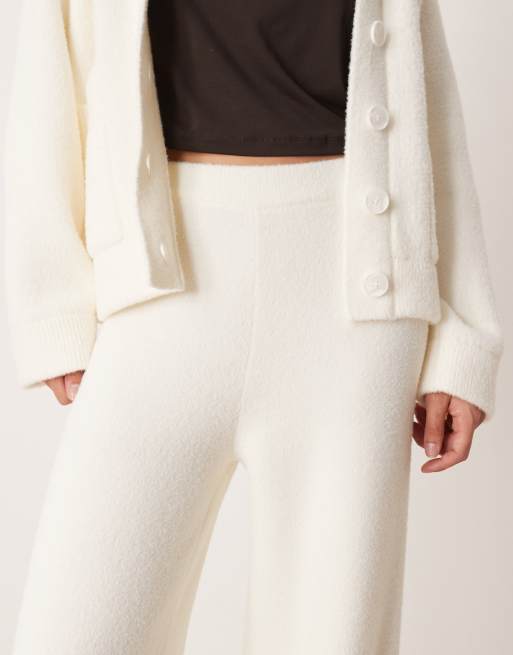 ASOS DESIGN supersoft wide leg trouser co-ord in cream, 2 of 5