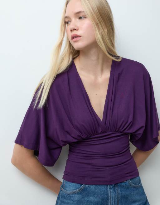 ASOS DESIGN supersoftes Oberteil mit tiefem Ausschnitt und Fledermausärmeln in Dunkellila, 3 von 4
