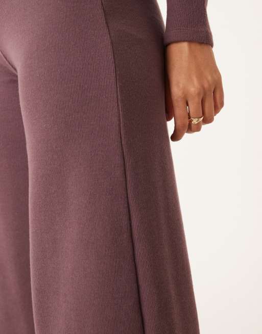ASOS DESIGN – Superweiche Hose in staubigem Pflaumenlila mit weitem Bein, Kombiteil, 4 von 5