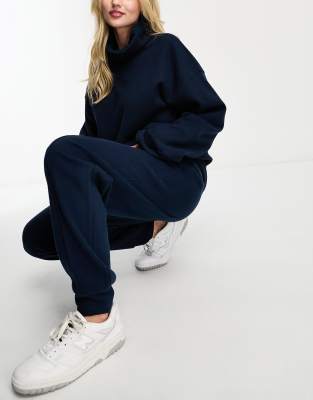 ASOS DESIGN - Superweiche Jogginghose in Marineblau mit Ziernaht, Kombiteil