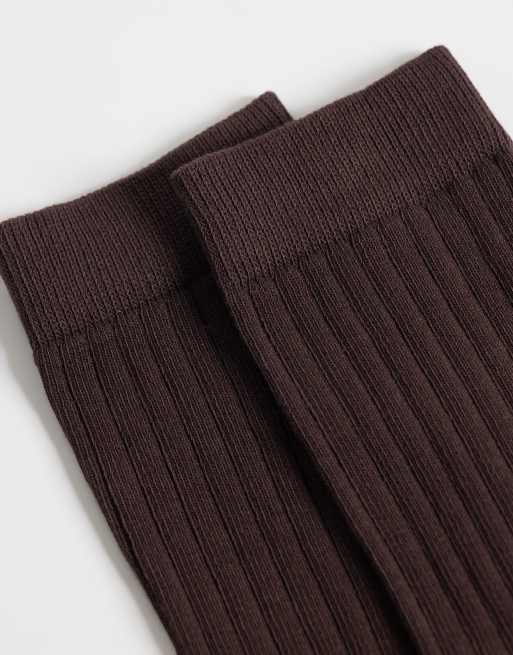ASOS DESIGN – Superweiche Knöchelsocken in Schokobraun, 2 von 3