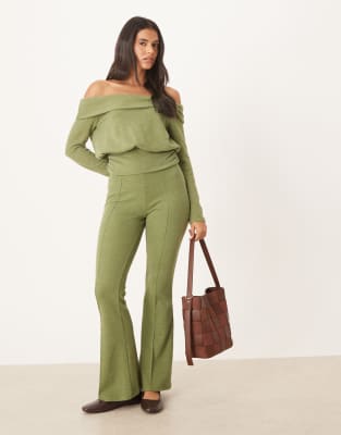 ASOS DESIGN - Superweiche Schlaghose in Khaki, Kombiteil-Keine Farbe