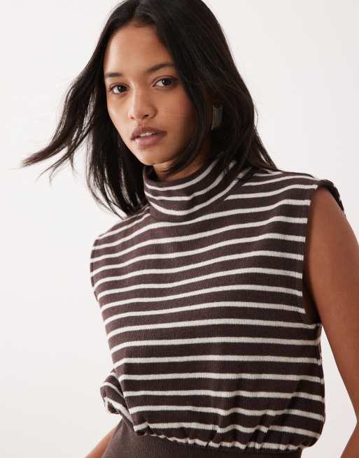 ASOS DESIGN – Superweiches, ärmelloses Oberteil mit Rollkragen und Streifen, Kombiteil, 3 von 4